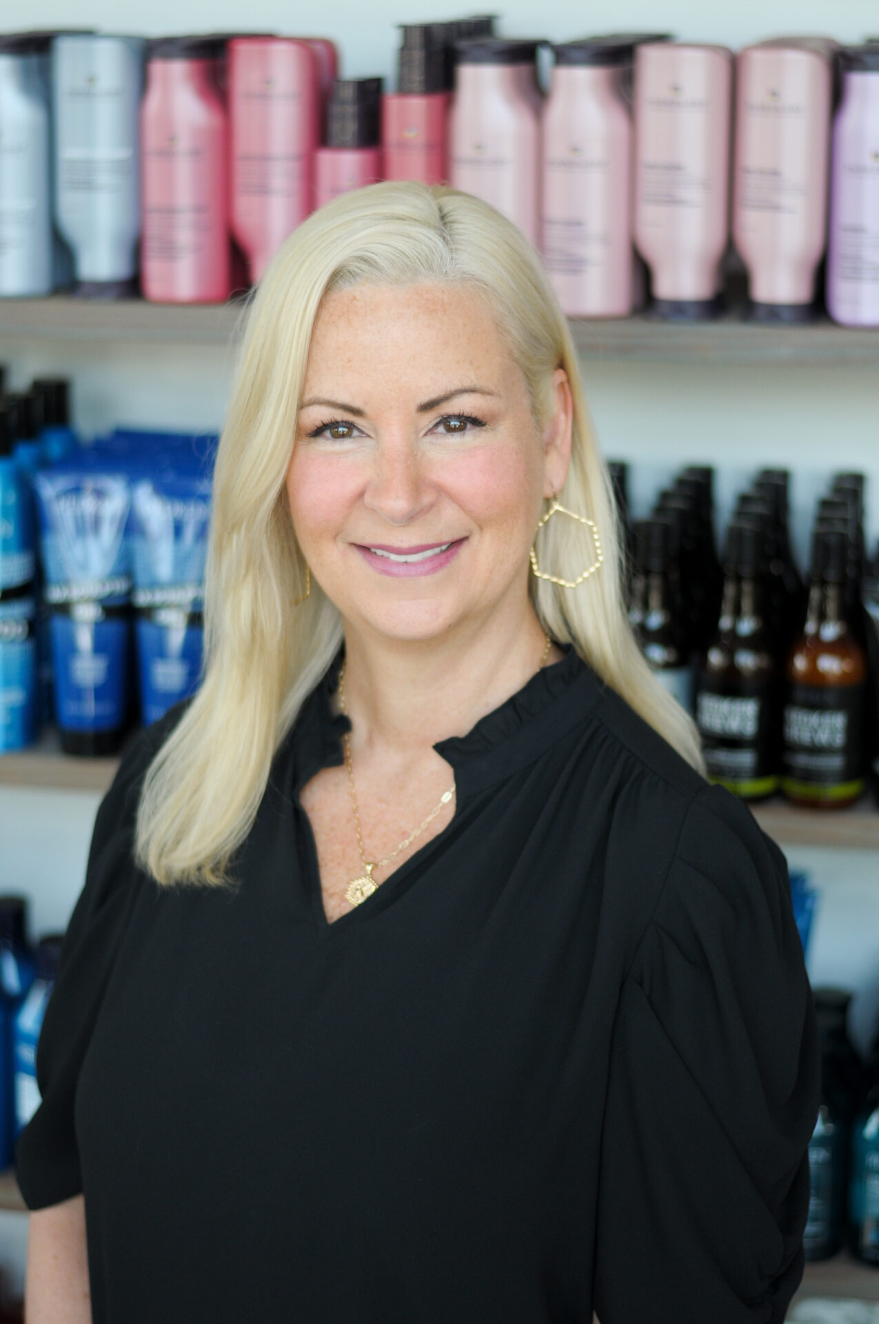 headshot of Kimberly Conner - Stylist & Salon Educator