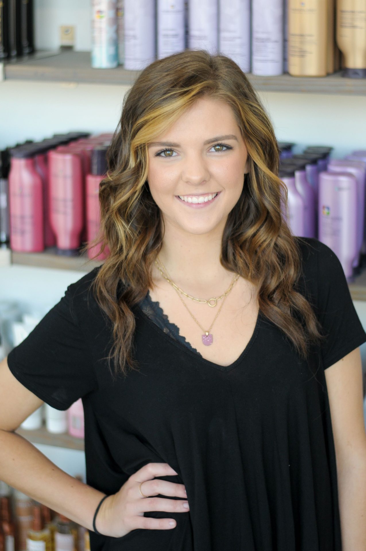 headshot of Brianna Wray - Stylist
