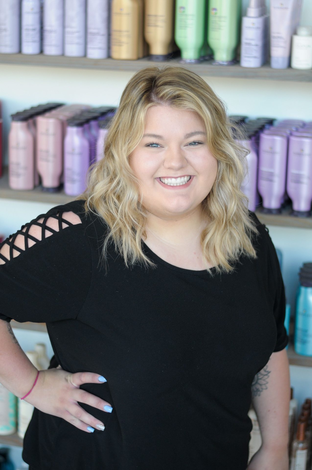 headshot of Alyssa Moncrief - Stylist