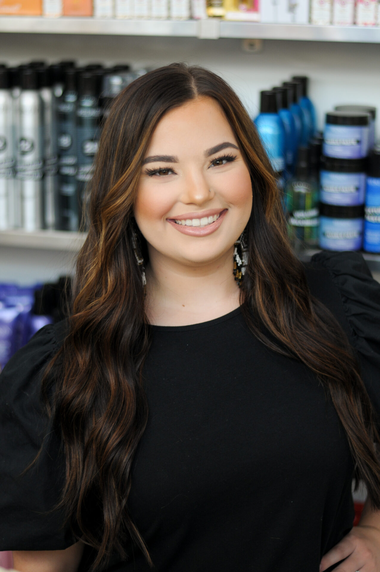 headshot of Caitlyn Cato - Stylist