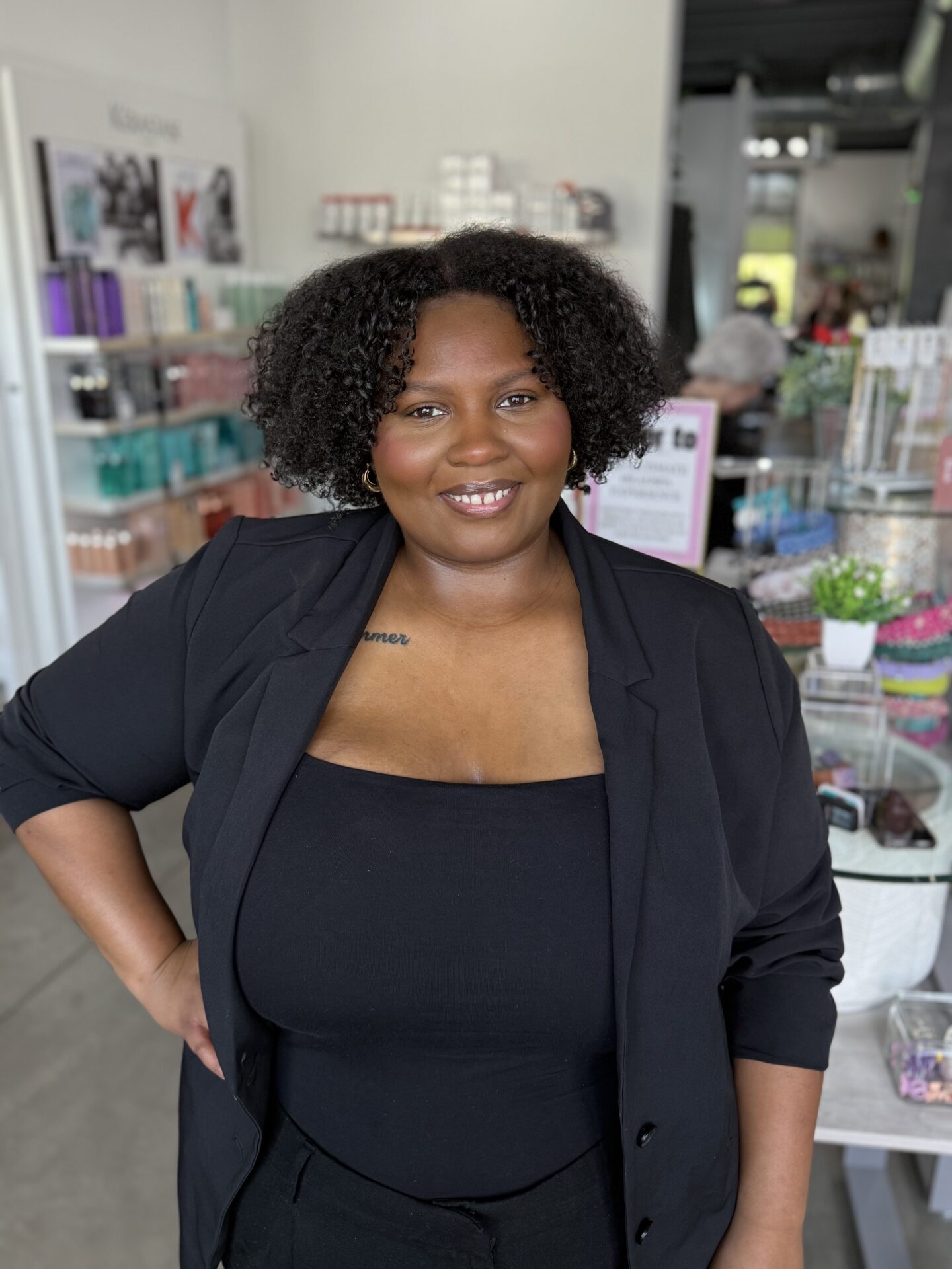 headshot of Martika Thomas - Associate Stylist