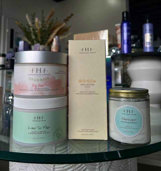 ⭐️ PRODUCTS OF THE MONTH ALERT ⭐️

•Farmhouse Fresh Body Creams/Lotions— the perfect lightweight & hydrating skincare for summer (vegan & cruelty free) 👏
•Rose Casa Organics Facial Care—  Amazing skincare options made with 100% natural ingredients 🙌
•Redken Acidic Bonding Concentrate & Color Gloss— Detangle, Moisturize & Add Shine this summer ✨ For all hair types 🫶

>> Buy 2 Full Size Products, Get The Third 20% Off 🤩

#BMonroeSalon