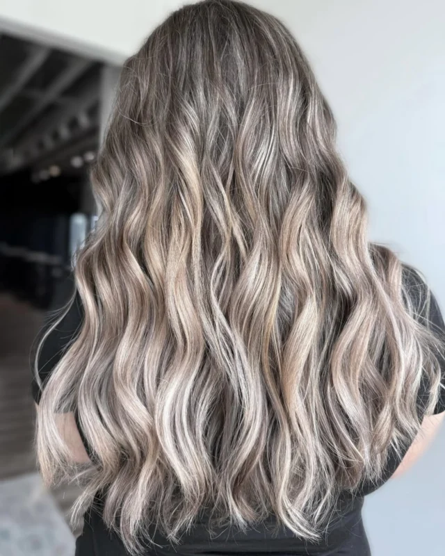 Low maintenance 🤝 blonde beauty 

Always the most beautiful hair when these two meet 

@jordanstatzerbeauty // #bmonroebyjordan 

B. Monroe Salon • Middle Georgia Salon • Headspa

#bmonroesalon #middlegeorgiasalon #headspa