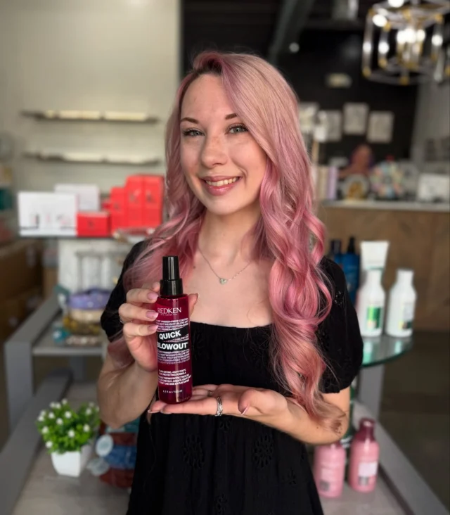 ✨ Fav Friday✨
•Redken Quick Blowout spray 
Our stylists love this lightweight heat protectant that cuts down blow-dry time while leaving hair smooth, shiny, and frizz-free. Perfect for those busy mornings when you still want a salon-quality finish.

💗 Available now at B. Monroe Salon

B. Monroe Salon • Middle Georgia Salon • Headspa

#bmonroesalon #middlegeorgiasalon #headspa #favfridays