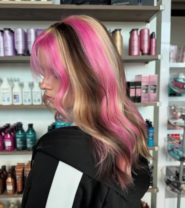 🍫🍦🍓

@alliekatehair // #bmonroebyalliekate

B. Monroe Salon • Middle Georgia Salon • Headspa

#bmonroesalon #middlegeorgiasalon #headspa
