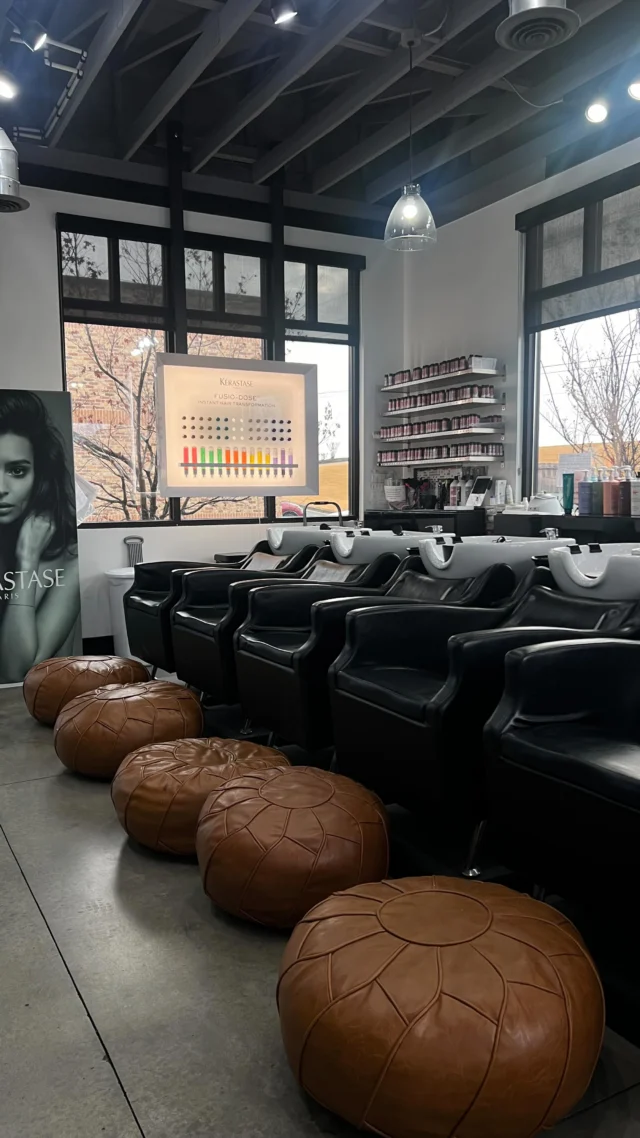 February Product of the Month 🫧🧴🌿
✨PUREOLOGY NANOWORKS GOLD SHAMPOO✨
>> Pureology’s most luxurious line 🌟
This indulgent shampoo uses Golden Marula Oil to renew hair to a youthful state + intensifies moisture and shine 🙌

#BMonroeSalon #HairSalon 
Macon Georgia • Warner Robins • Hair Salon