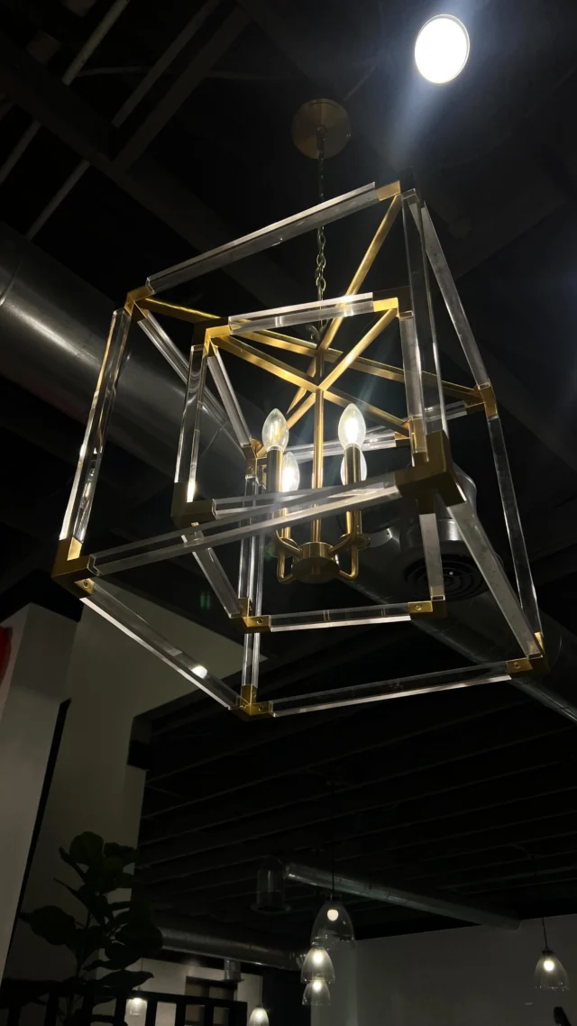 You have our permission to never shampoo your own hair again 🤝🧴🫧🧖‍♀️

#BMonroeSalon 

#MaconSalon #WarnerRobinsHair 
Hair Salon • Middle Georgia • Macon Georgia • Warner Robins